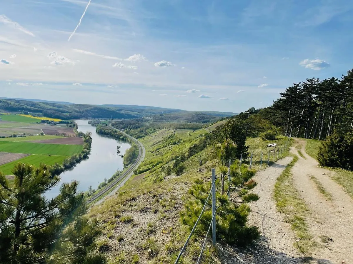 酒店 Fraenkischer Gasthof-Hotel Zum Koppen Gemunden am Main